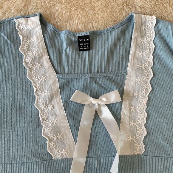 SHEIN blue nightgown with ribbon size: Medium - Picture 7 of 16